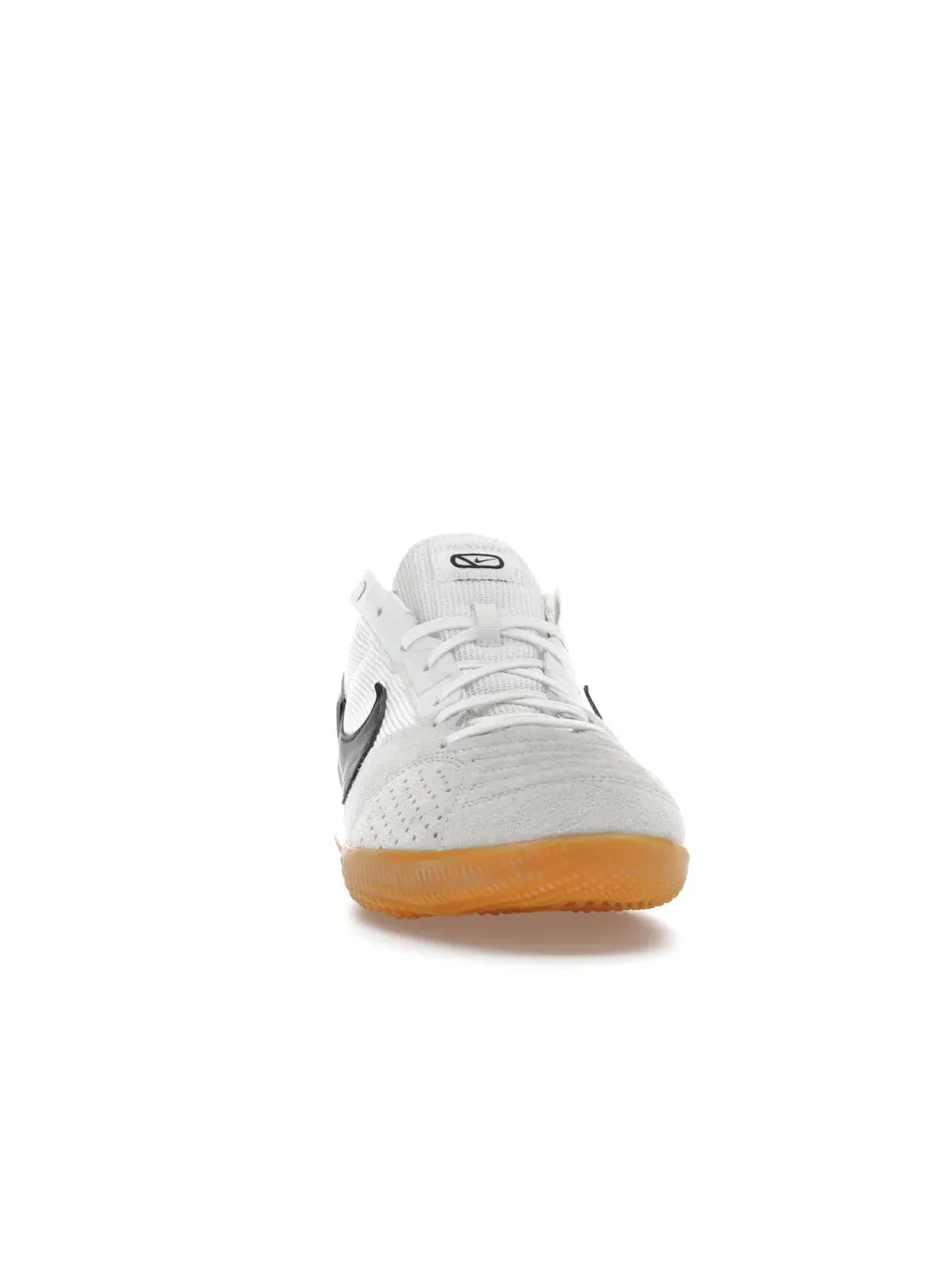 Мужские кроссовки с замшевым верхом Nike Streetgato Nike — изображение 2 из 4, белый