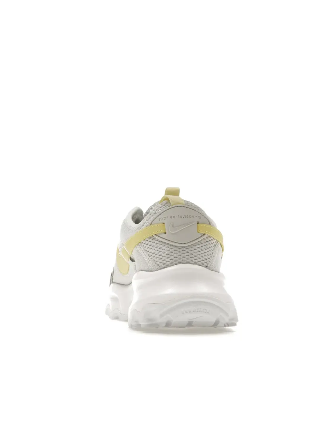 Женские кроссовки Lifestyle Nike TC 7900 — изображение 4 из 4, светлый серый/белый