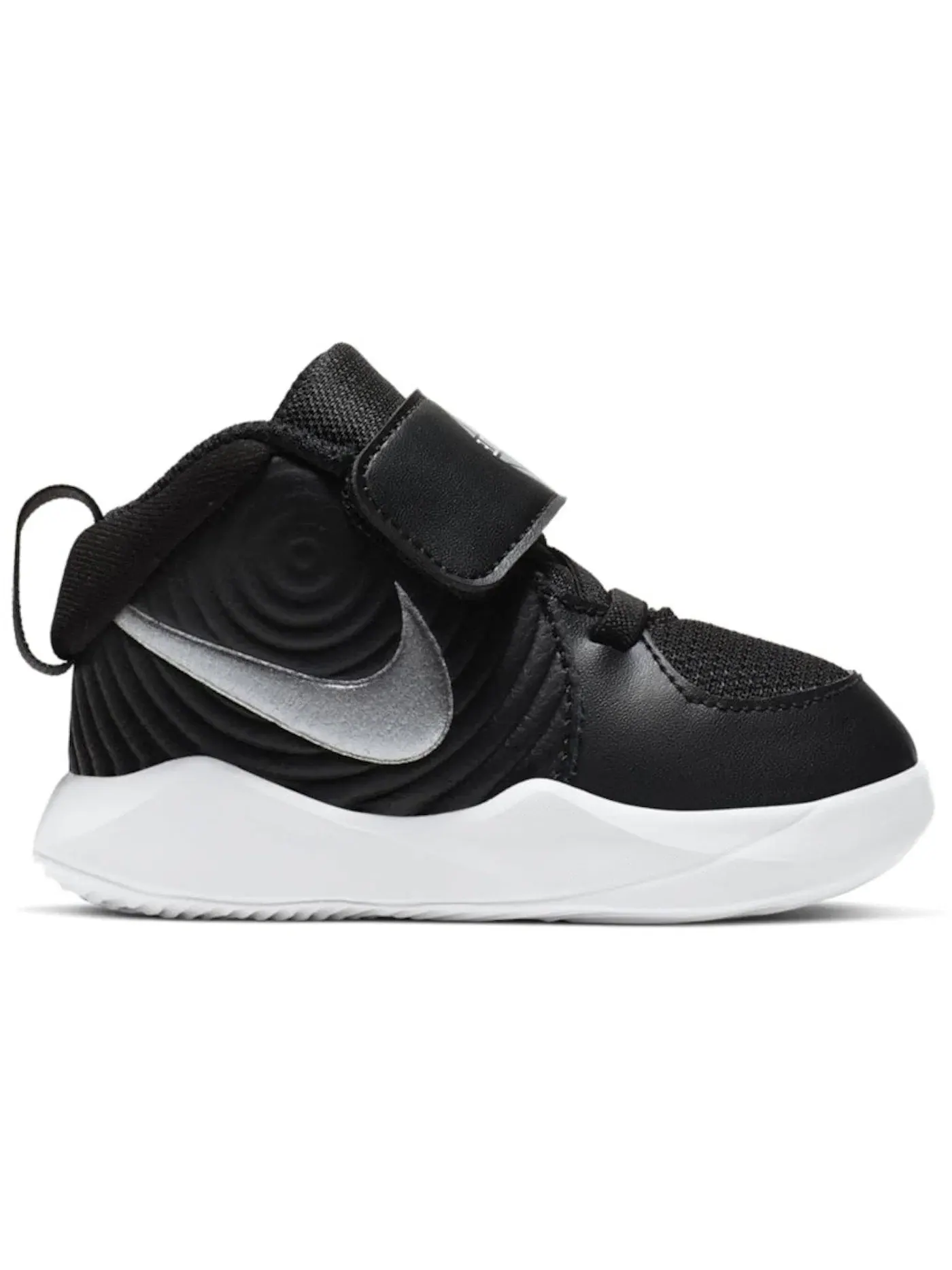 Детские кроссовки для мальчиков с закрытой пяткой Nike Team Hustle D 9 Nike — изображение 1 из 1