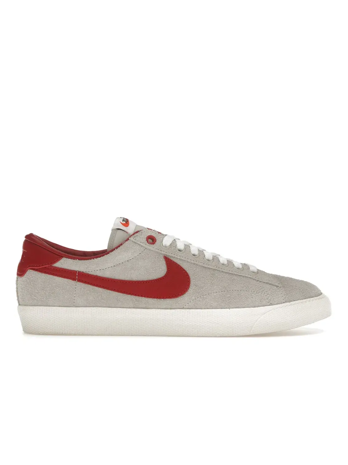 Мужские кроссовки Lifestyle Nike Tennis Classic AC — изображение 1 из 4, светлый/красный-белый