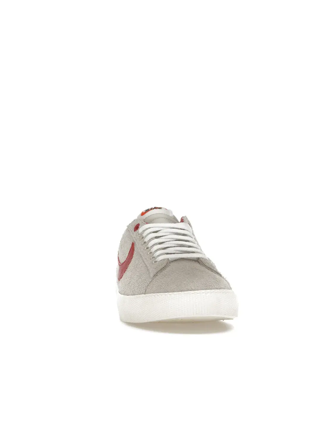 Мужские кроссовки Lifestyle Nike Tennis Classic AC — изображение 2 из 4, светлый/красный-белый
