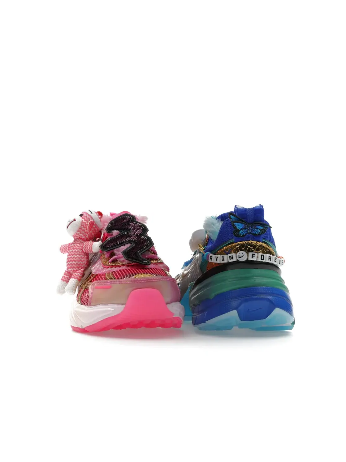 Женские кроссовки Lifestyle с многоцветным дизайном Nike V2K Run — изображение 2 из 4, мульти-/мульти
