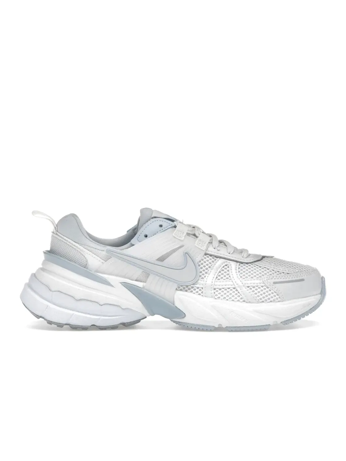 Женские кроссовки Lifestyle Nike V2K Run — изображение 1 из 4