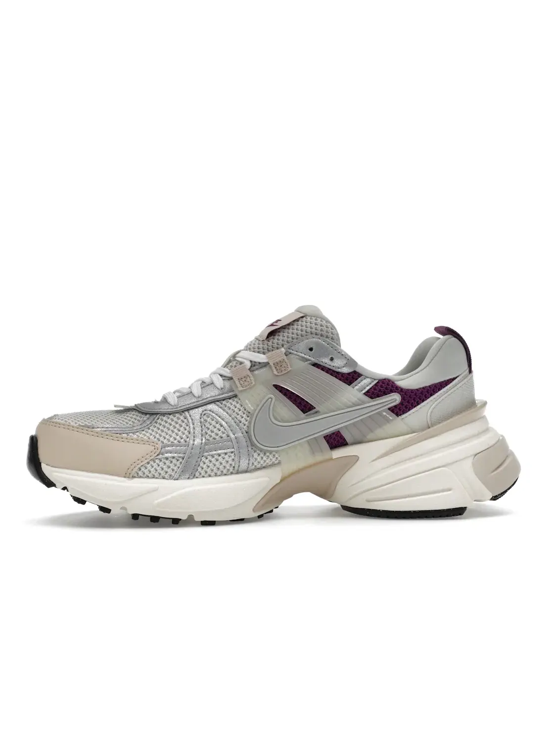 Женские кроссовки Lifestyle Nike V2K Run — изображение 3 из 4