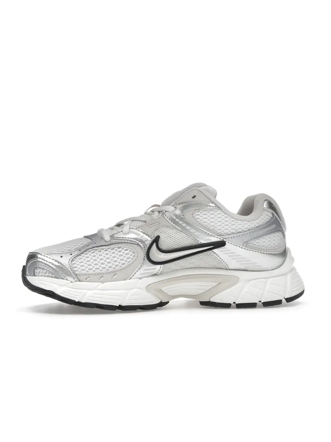 Женские кроссовки ретро-беговые с пеноматериалом Nike V5 RNR — изображение 3 из 4