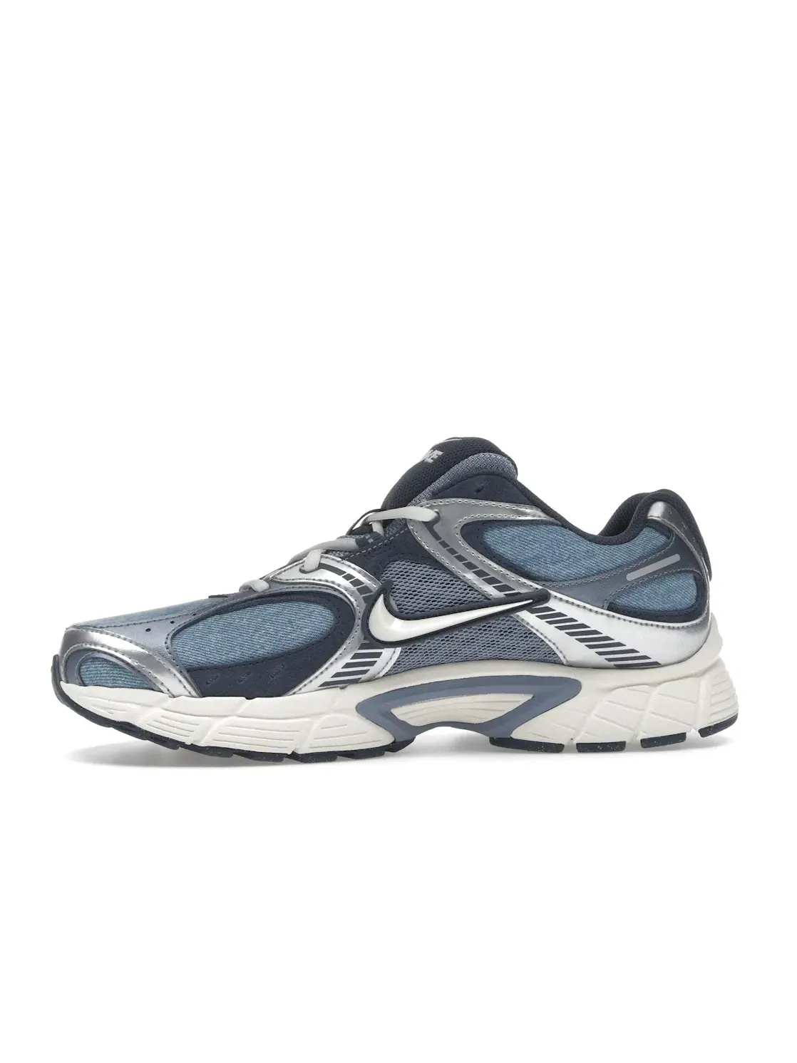 Мужские кроссовки Lifestyle с джинсовым верхом Nike V5 RNR SE — изображение 3 из 4