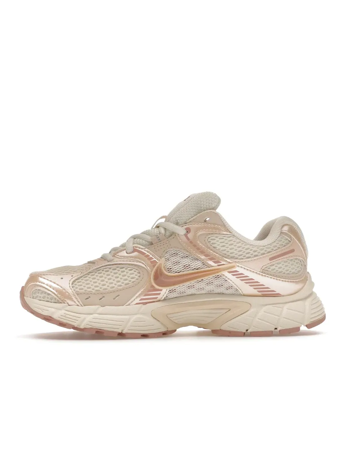 Женские кроссовки для повседневной носки Nike V5 RNR Nike — изображение 3 из 4