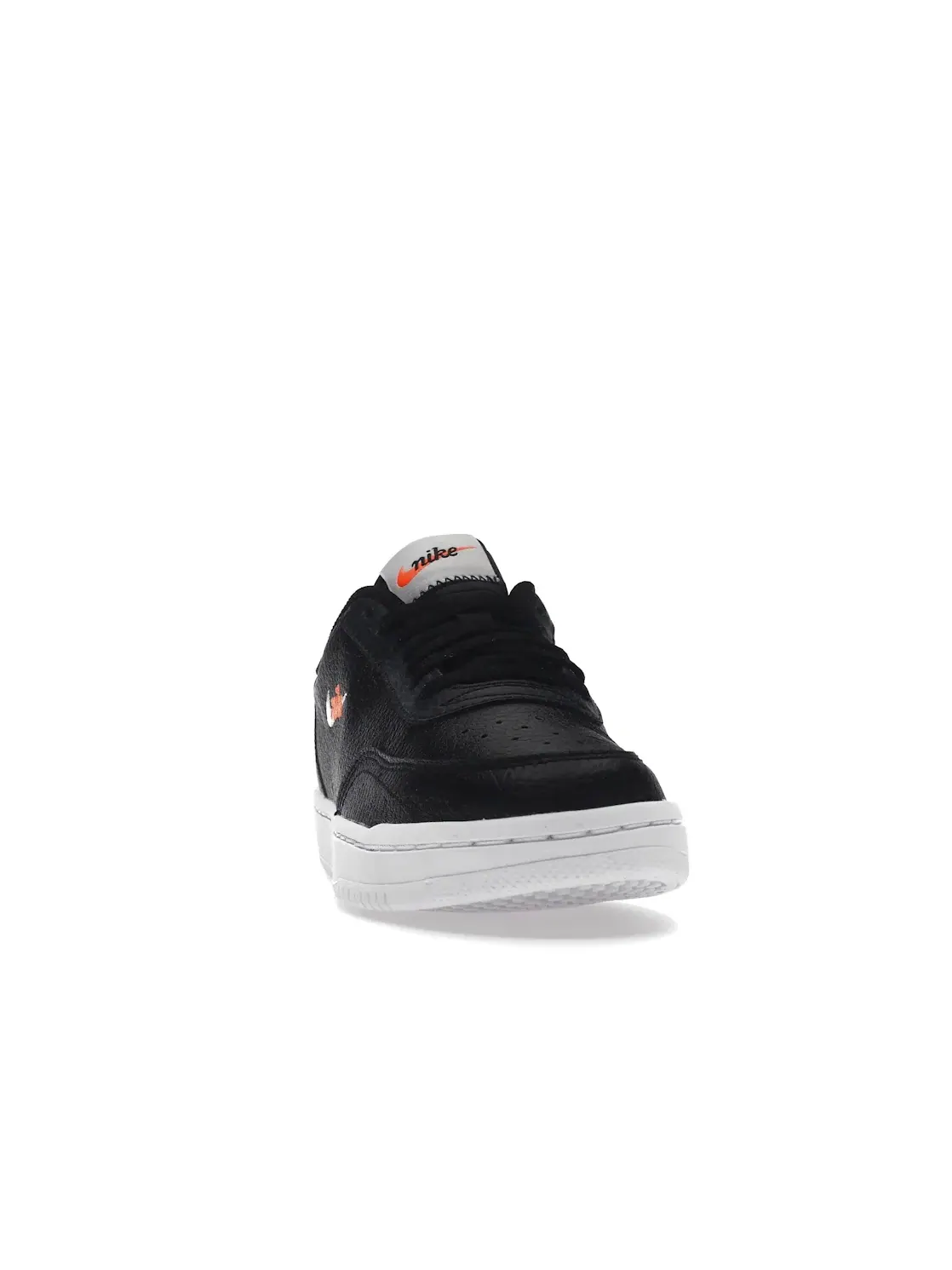 Женские кроссовки Lifestyle Nike Vintage Court Premium — изображение 2 из 4, черный/оранжевый/белый