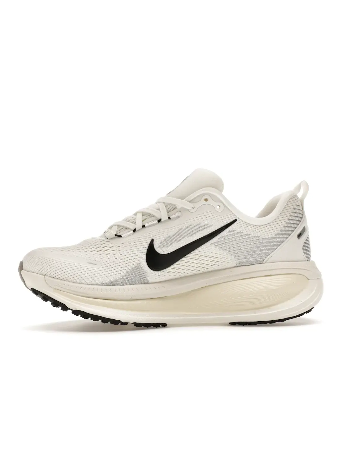 Женские кроссовки для бега Nike Vomero 18 Nike — изображение 3 из 4, белый///черный
