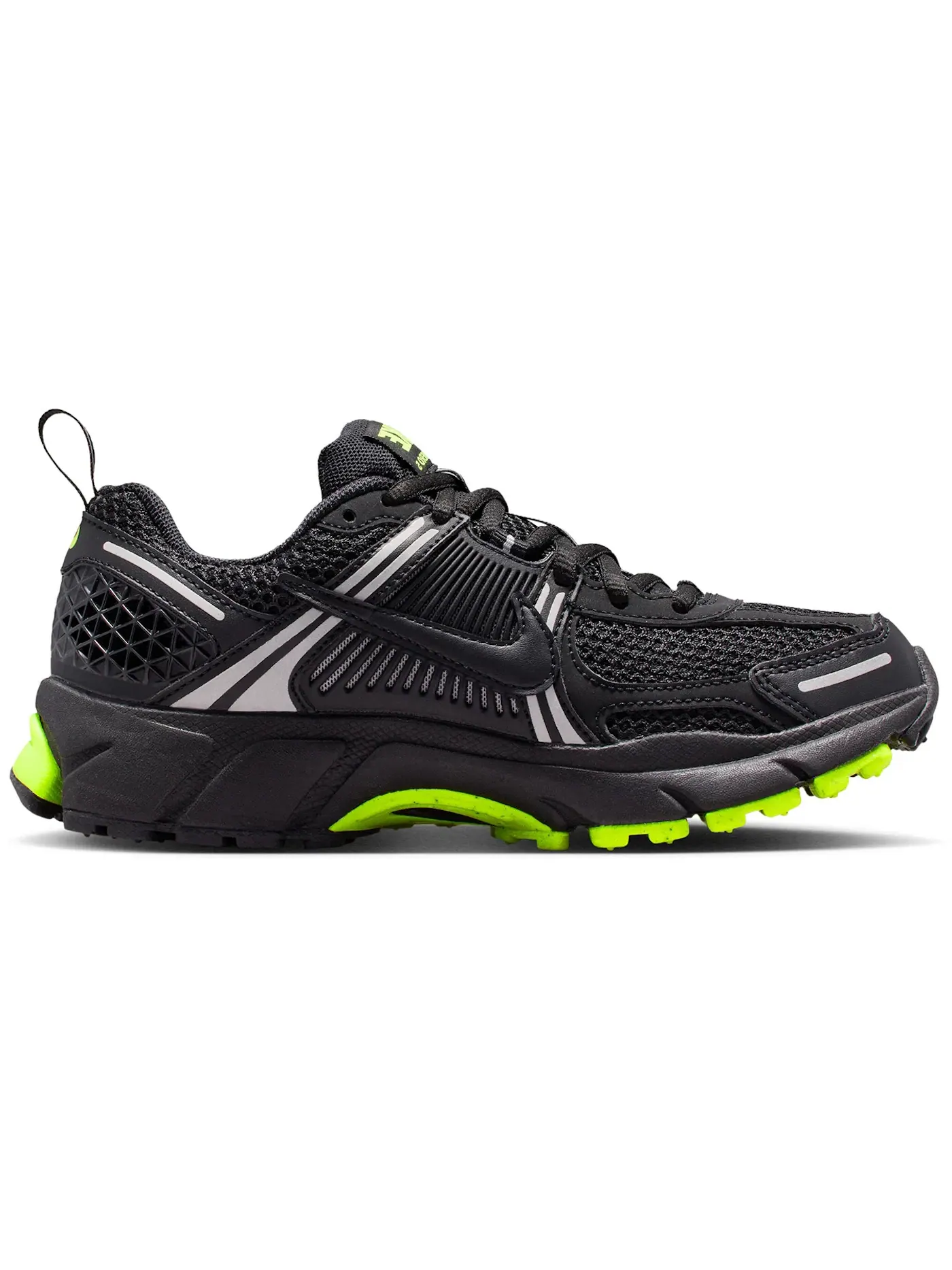 Детские кроссовки Lifestyle Nike Vomero 5 — изображение 1 из 1, черный/черный/черный