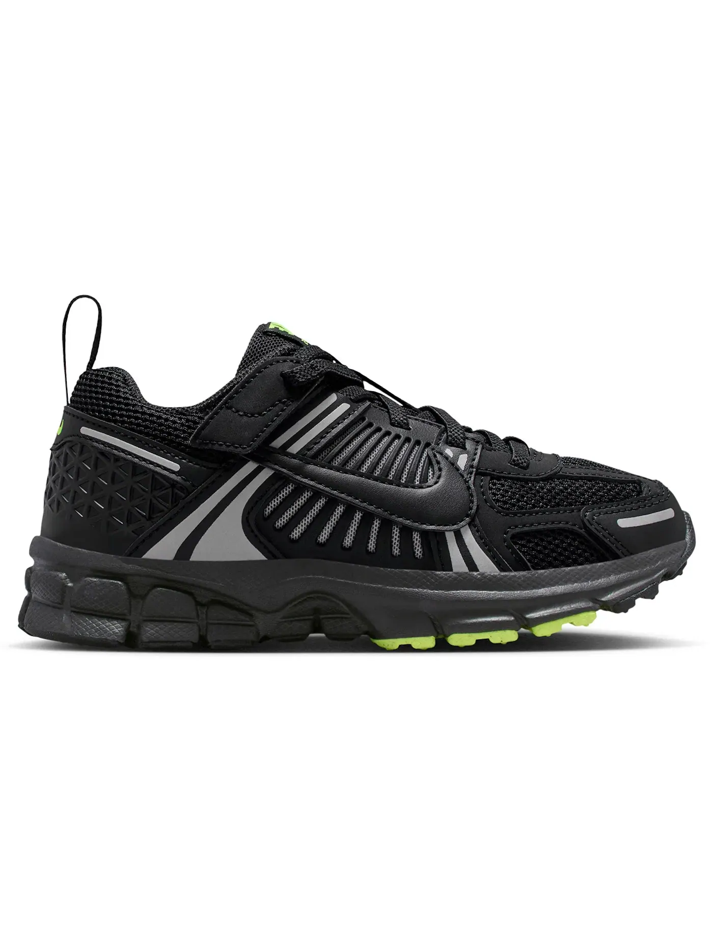 Детские кроссовки Lifestyle Nike Vomero 5 — изображение 1 из 1, черный/черный/черный
