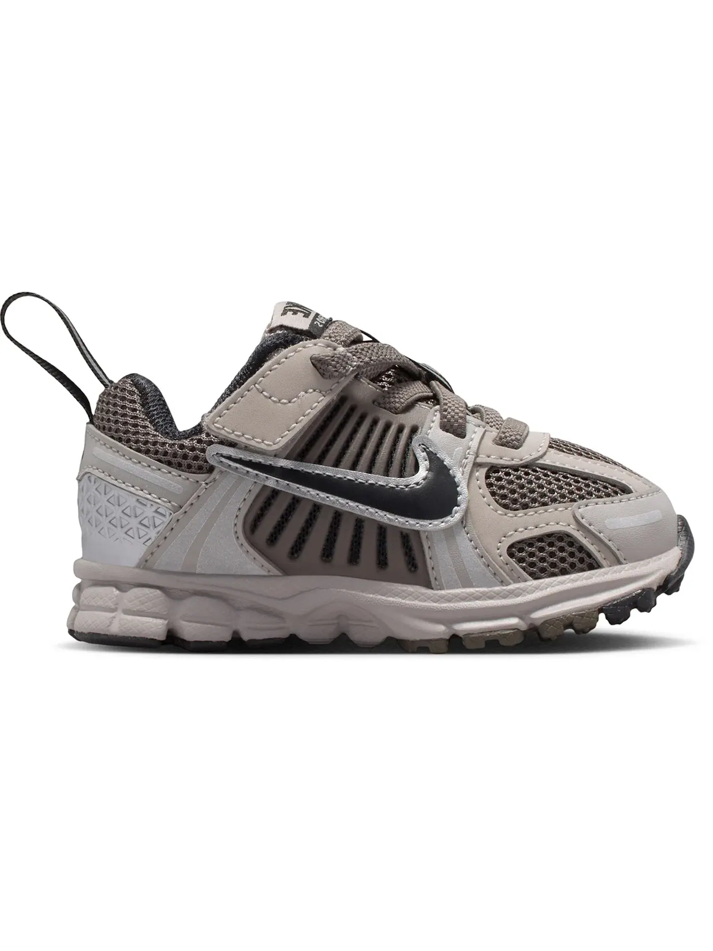 Детские кроссовки Lifestyle Nike Vomero 5 — изображение 1 из 1