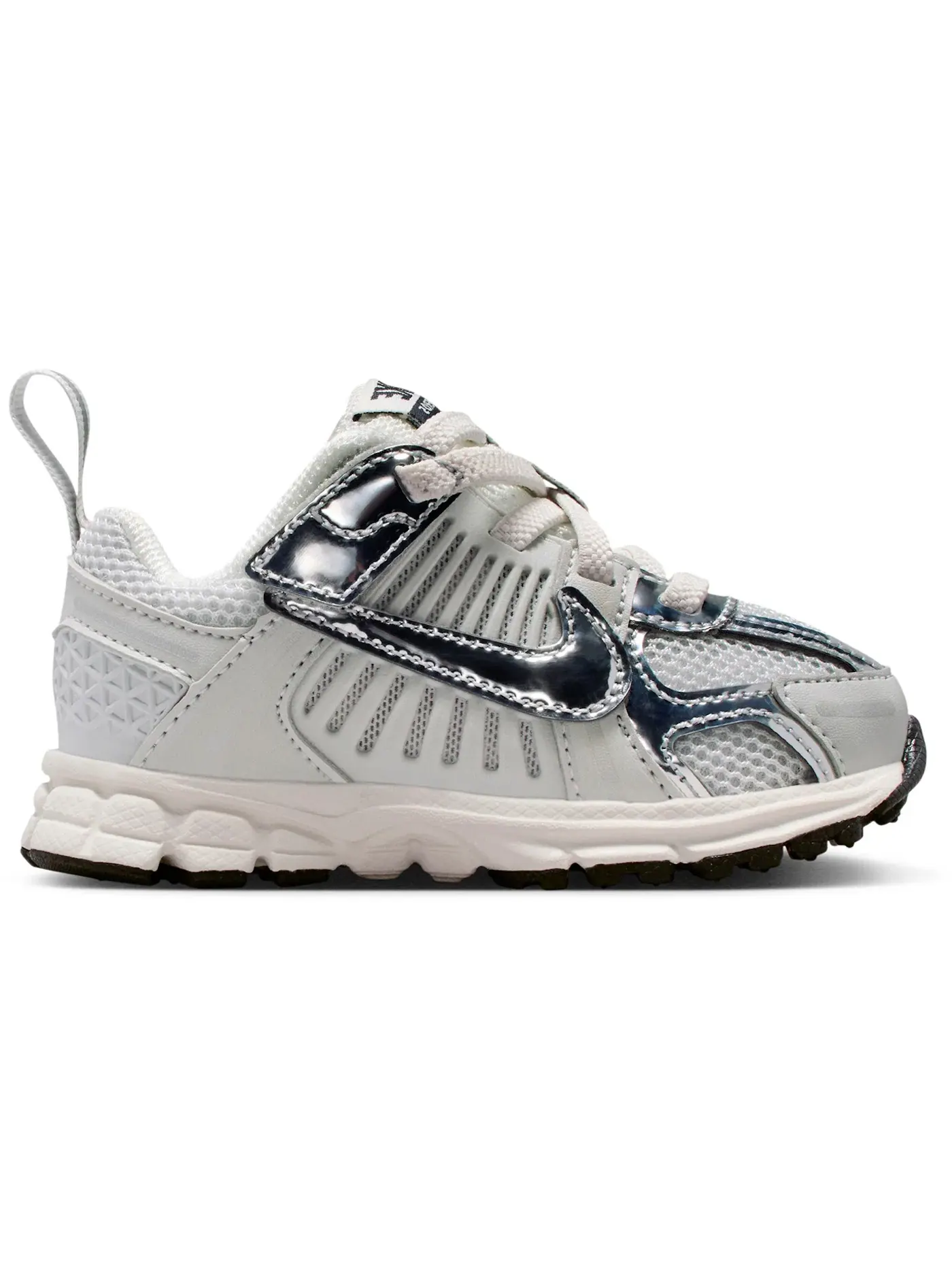 Детские кроссовки Lifestyle Nike Vomero 5, Photon Dust Gridiron Sail Chrome — изображение 1 из 1