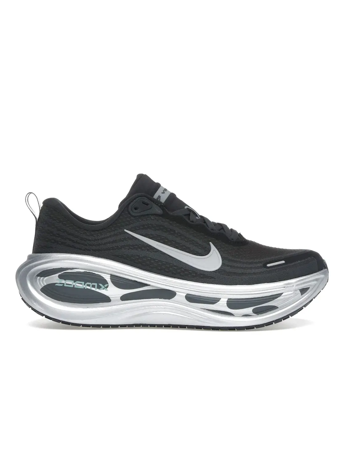 Мужские кроссовки с принтом Nike Vomero Plus Nike — изображение 1 из 4, серебристый//белый