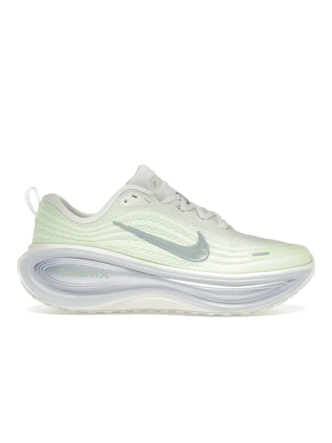 Женские кроссовки для бега Nike Vomero Plus — изображение 1 из 4