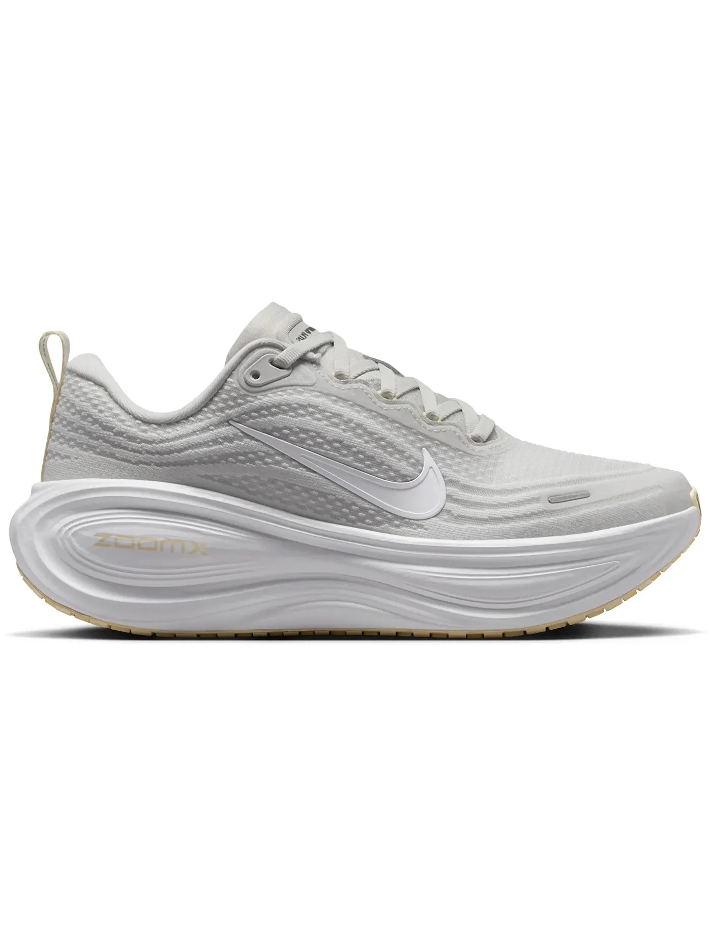 Женские кроссовки для бега Nike Vomero Plus — изображение 1 из 1, белый
