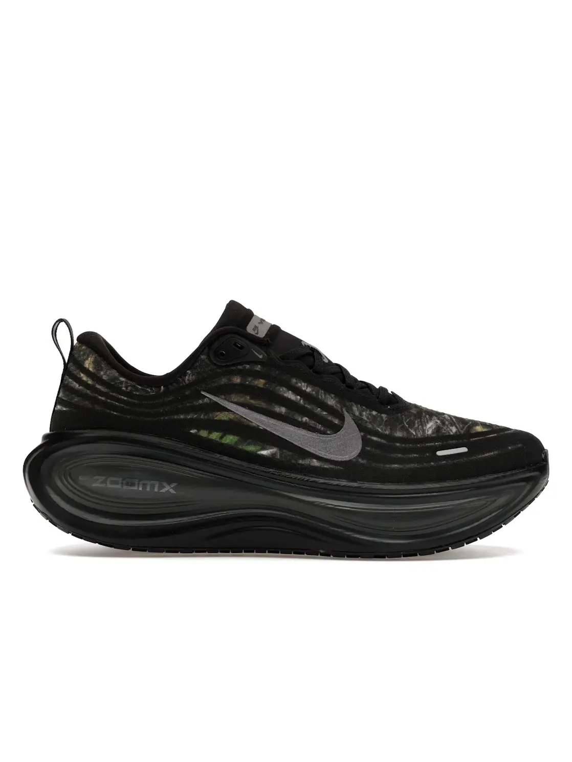 Мужские кроссовки с камуфляжным принтом Nike Vomero Plus Nike — изображение 1 из 4