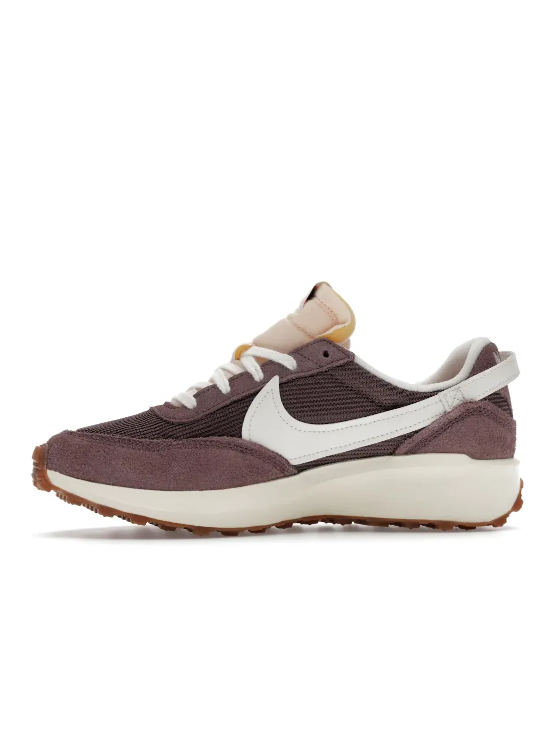 Женские кроссовки Lifestyle Nike Waffle Debut Vintage, Plum Eclipse/Sail-Coconut Milk — изображение 3 из 4