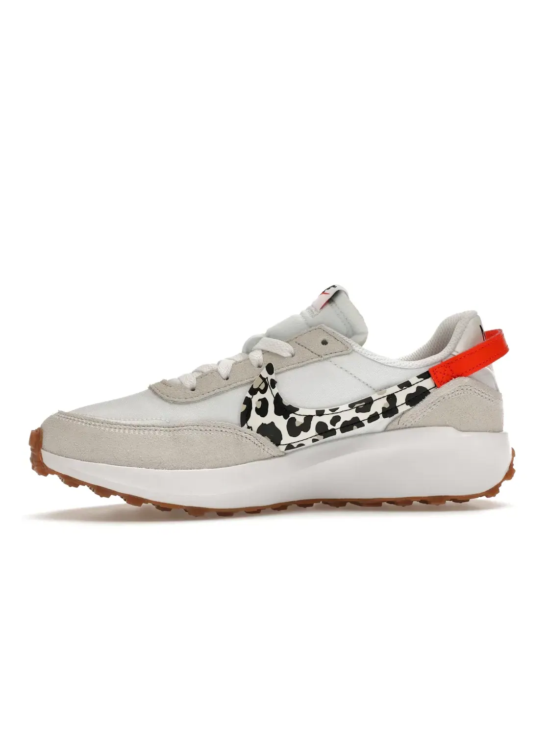 Женские кроссовки Lifestyle Nike Waffle Debut — изображение 3 из 4, белый/оранжевый
