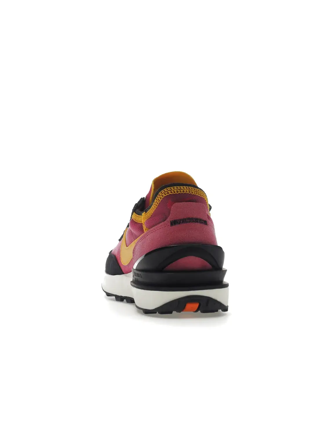 Женские кроссовки Lifestyle Nike Waffle One — изображение 4 из 4, золотистый/черный