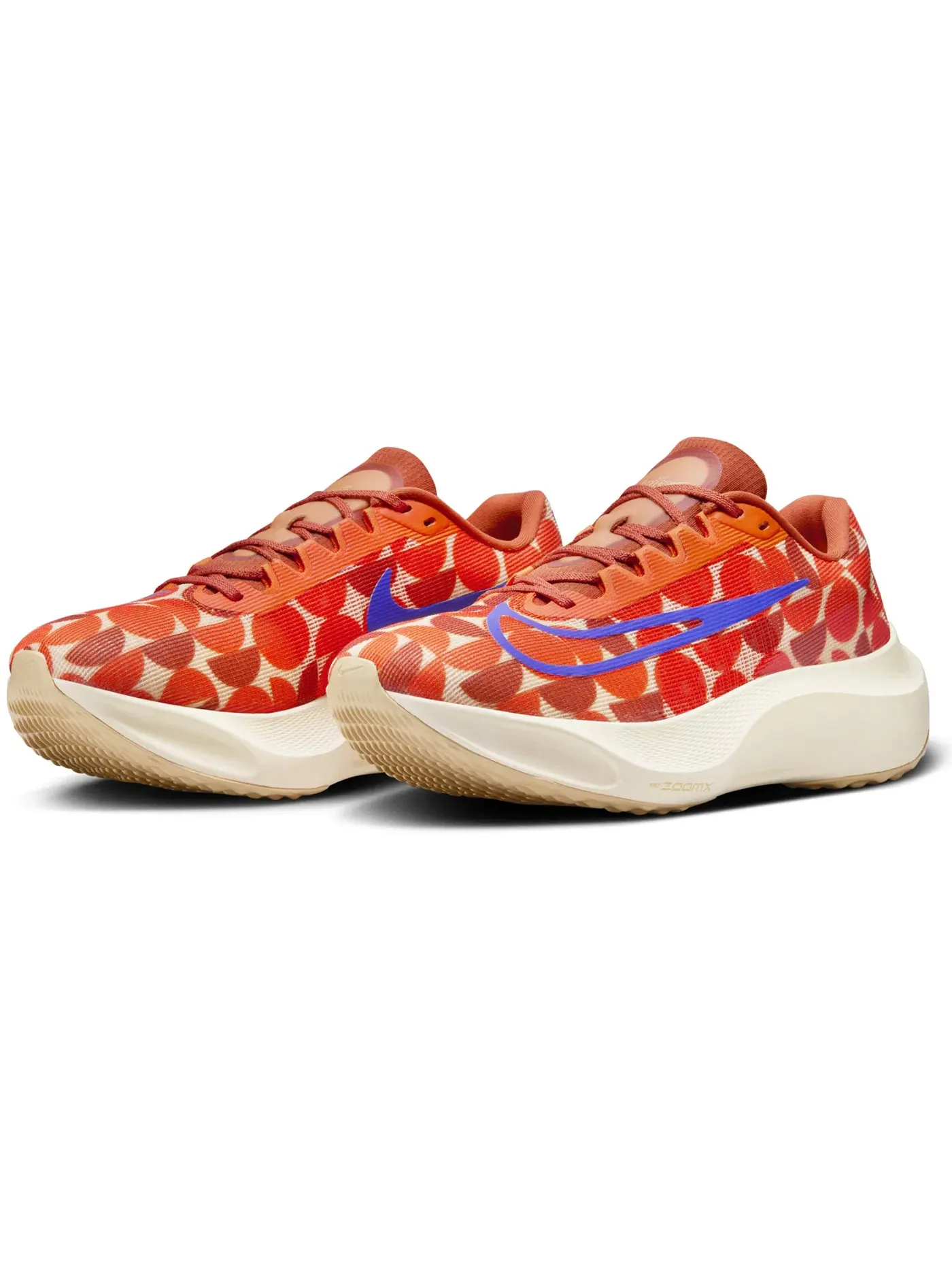 Мужские кроссовки для бега Nike Zoom Fly 5 Premium — изображение 2 из 4, оранжевый