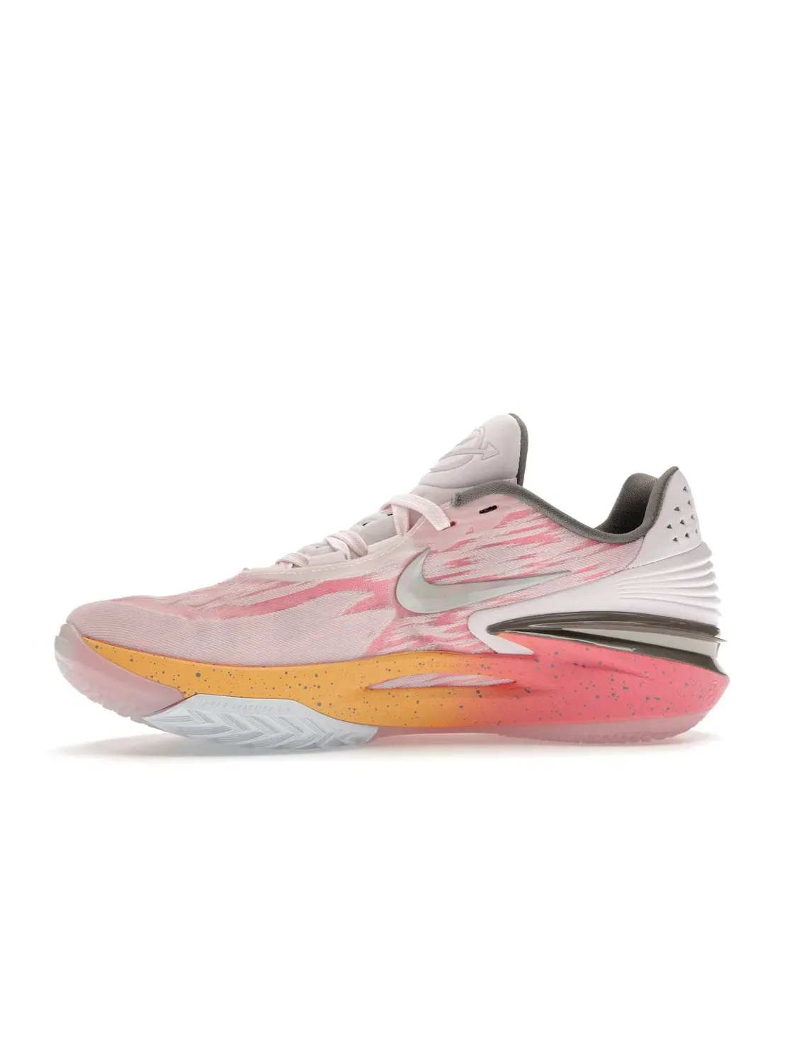 Мужские кроссовки для баскетбола с верхом из сетки Nike Zoom GT Cut 2 Nike — изображение 3 из 4, розовый/мульти
