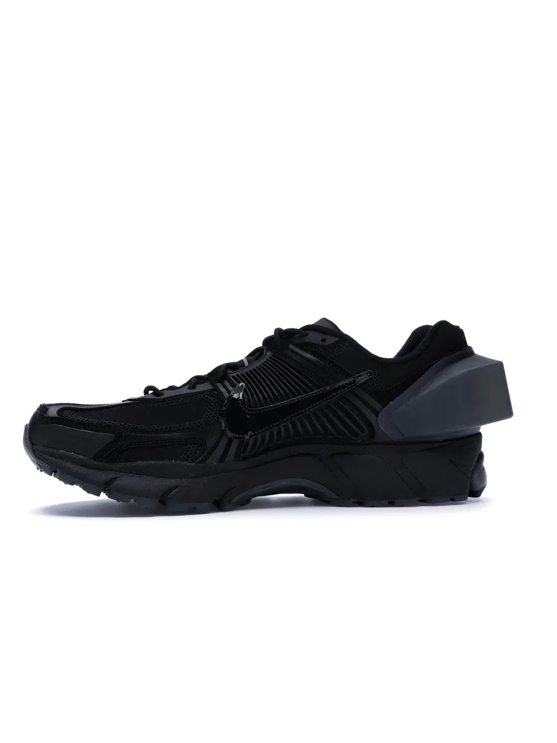 Мужские кроссовки Lifestyle Nike Zoom Vomero 5 A Cold Wall Black — изображение 3 из 4