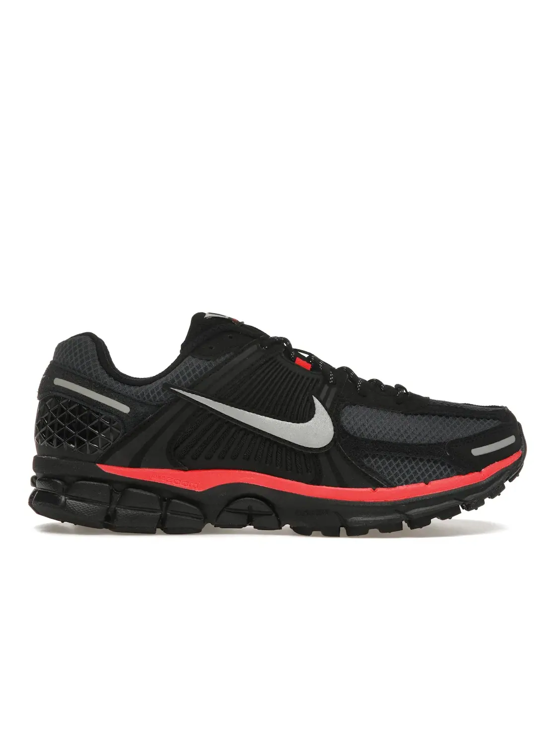 Мужские кроссовки с кроссовками с принтом Nike Zoom Vomero 5 Nike — изображение 1 из 4