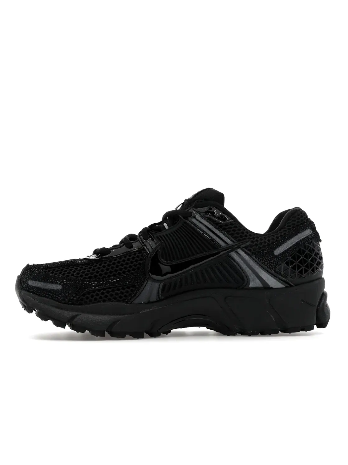 Женские кроссовки с лакированной кожей Nike Zoom Vomero 5 — изображение 3 из 4