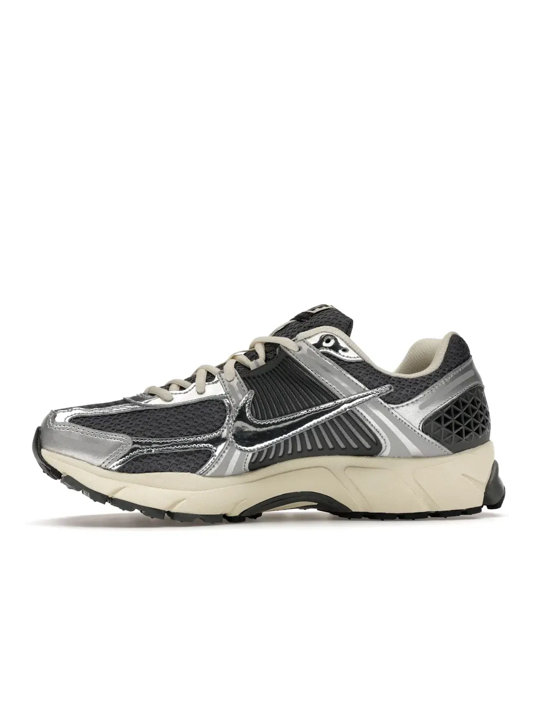 Мужские кроссовки Lifestyle с металлическим покрытием Nike Zoom Vomero 5 — изображение 3 из 4
