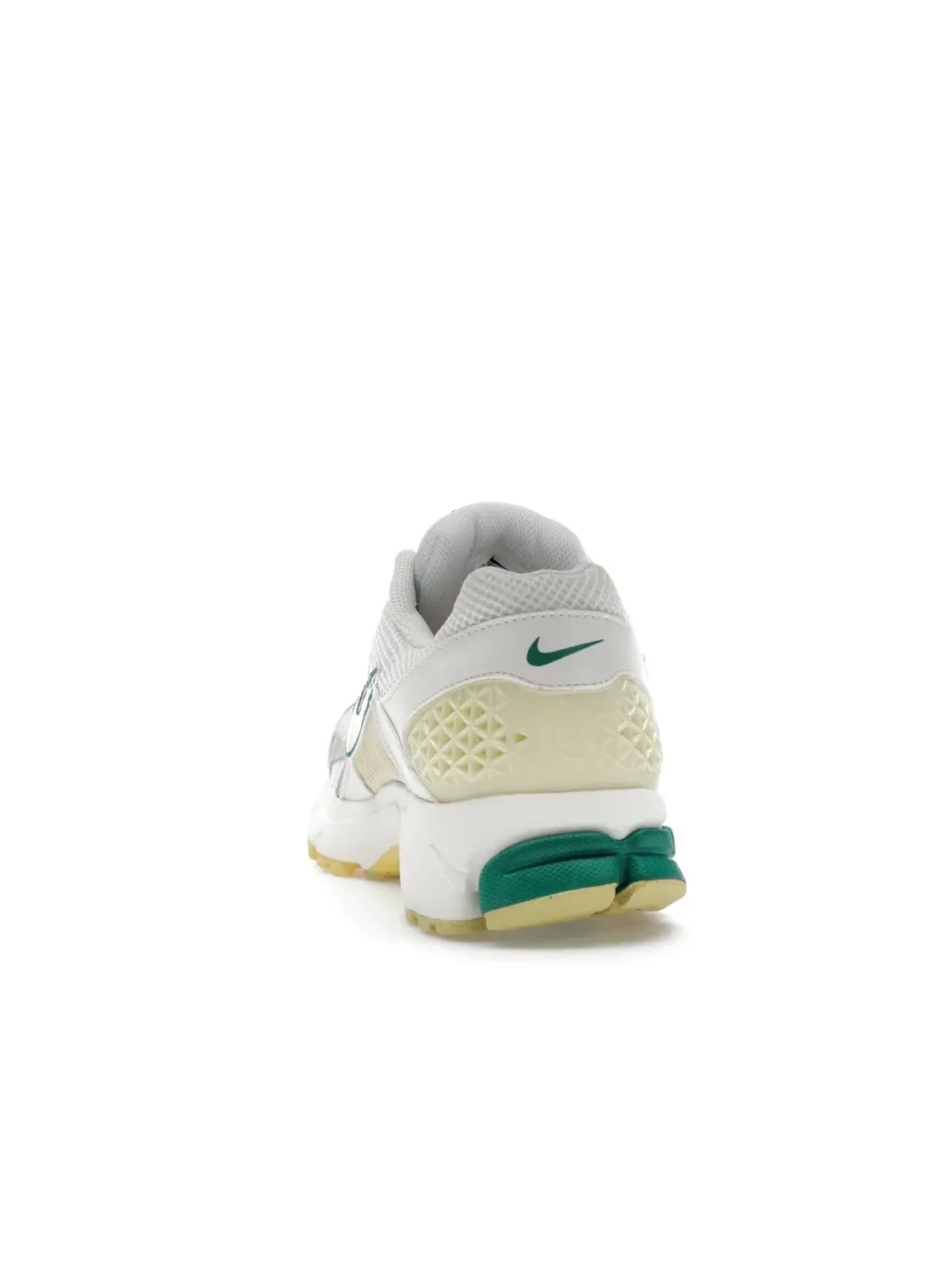 Мужские кроссовки с сетчатым верхом Nike Zoom Vomero 5 — изображение 4 из 4, белый
