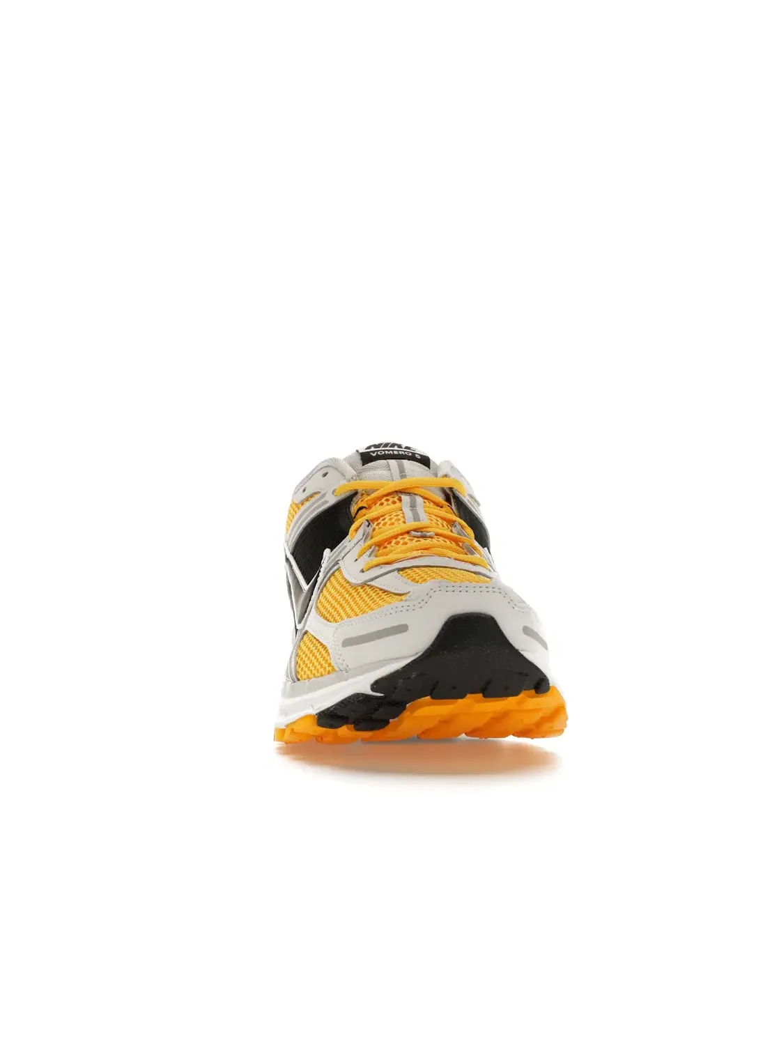 Мужские кроссовки с амортизацией Nike Zoom Vomero 5 Nike — изображение 2 из 4, черный-оранжевый