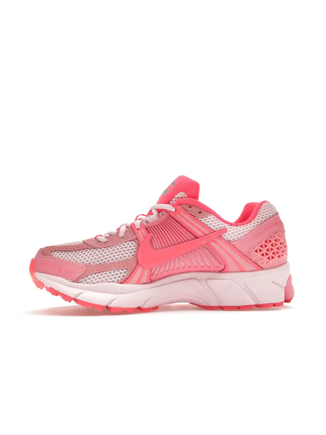 Женские кроссовки с амортизацией Nike Zoom Vomero 5 — изображение 3 из 4, розовый/-розовый