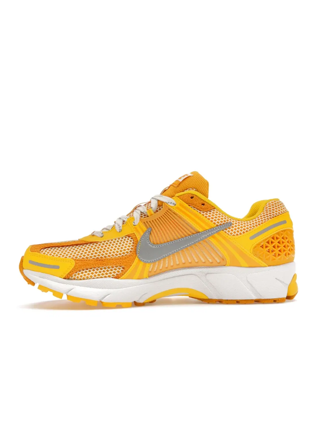 Мужские кроссовки Lifestyle Nike Zoom Vomero 5 — изображение 3 из 4