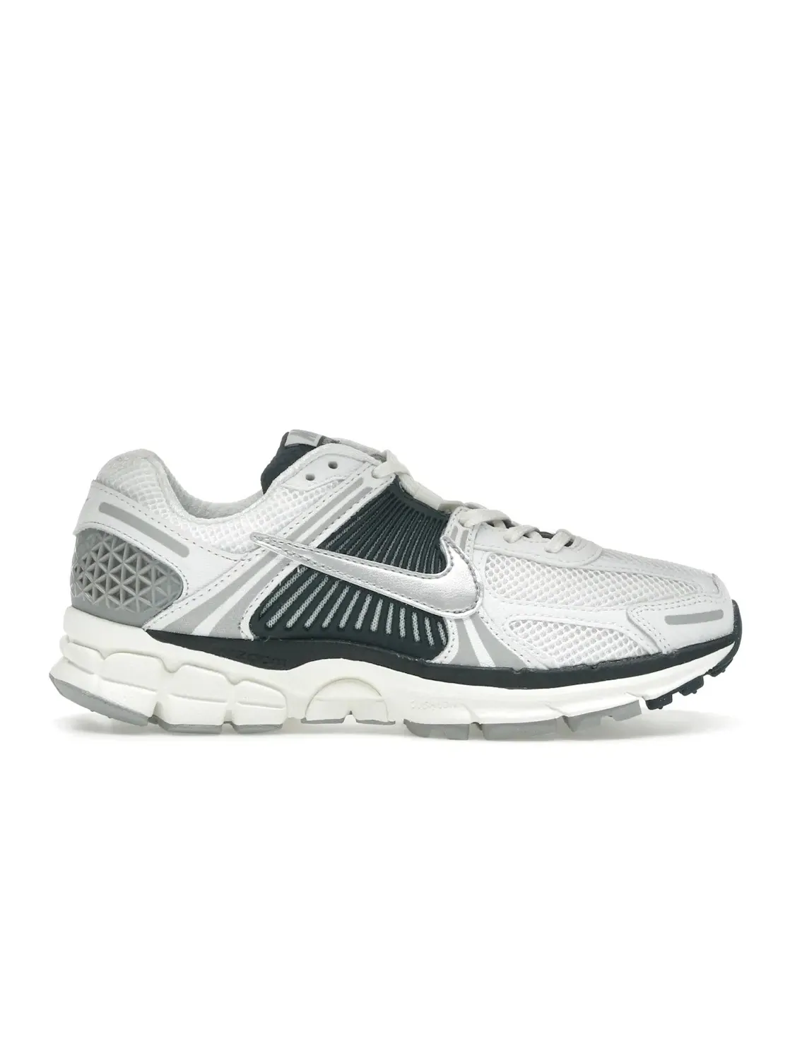 Женские кроссовки Lifestyle Nike Zoom Vomero 5 — изображение 1 из 4