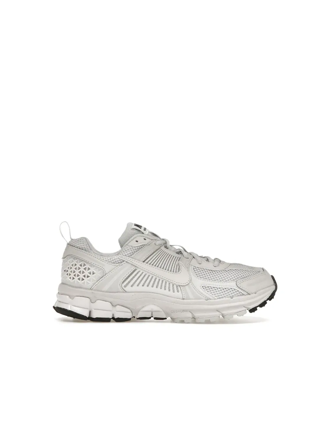 Детские кроссовки для повседневной носки Nike Zoom Vomero 5 Nike — изображение 1 из 4, белый/черный//серый