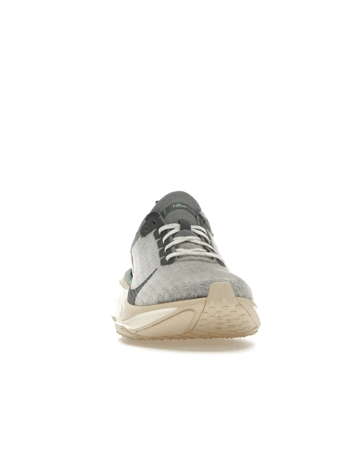 Мужские кроссовки для бега с амортизацией Nike ZoomX Invincible Run 3 — изображение 2 из 4, серый//серый/черный