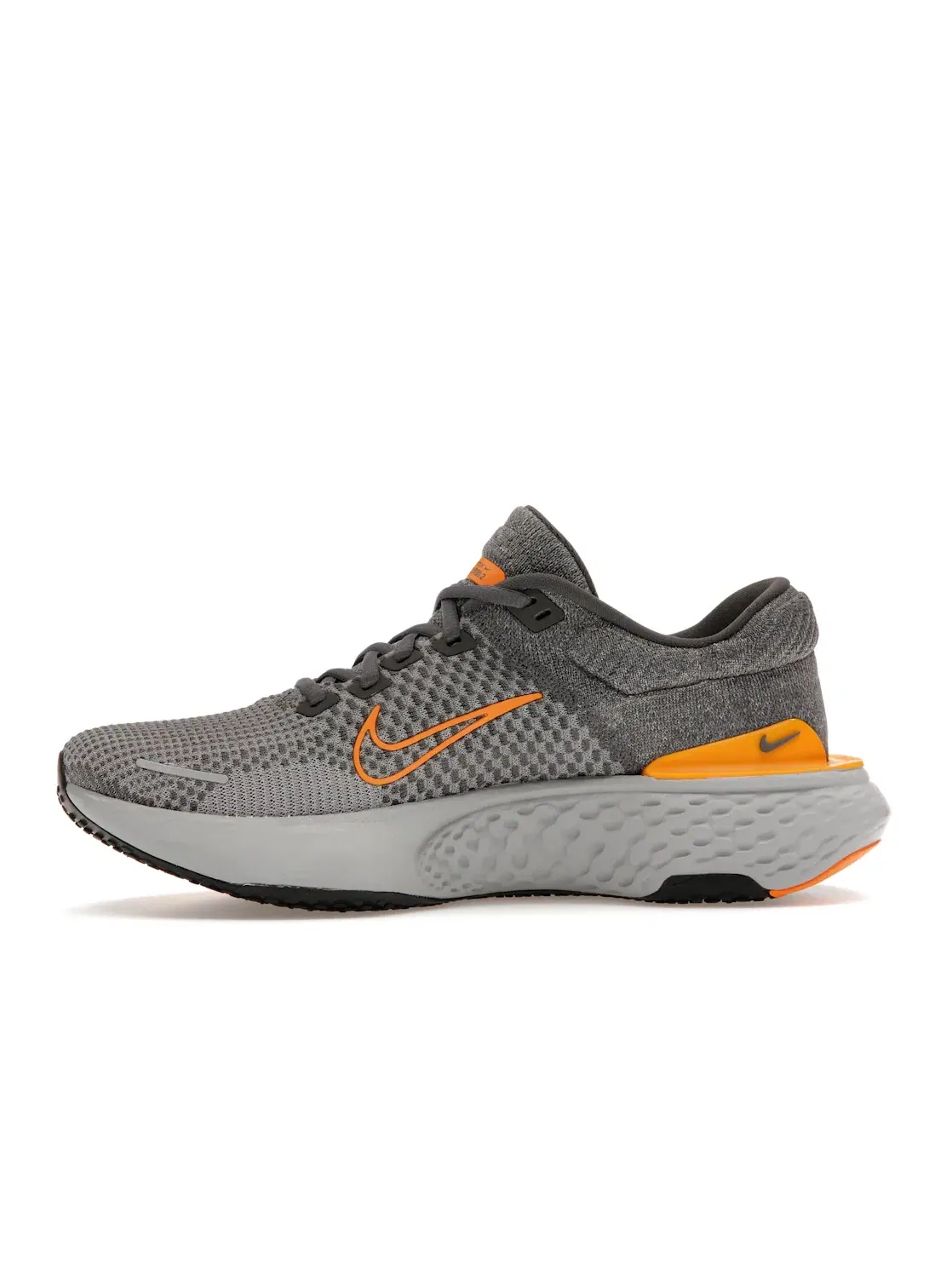 Мужские кроссовки для бега с максимальной амортизацией Nike ZoomX Invincible Run Flyknit 2 — изображение 3 из 4, серый//серый