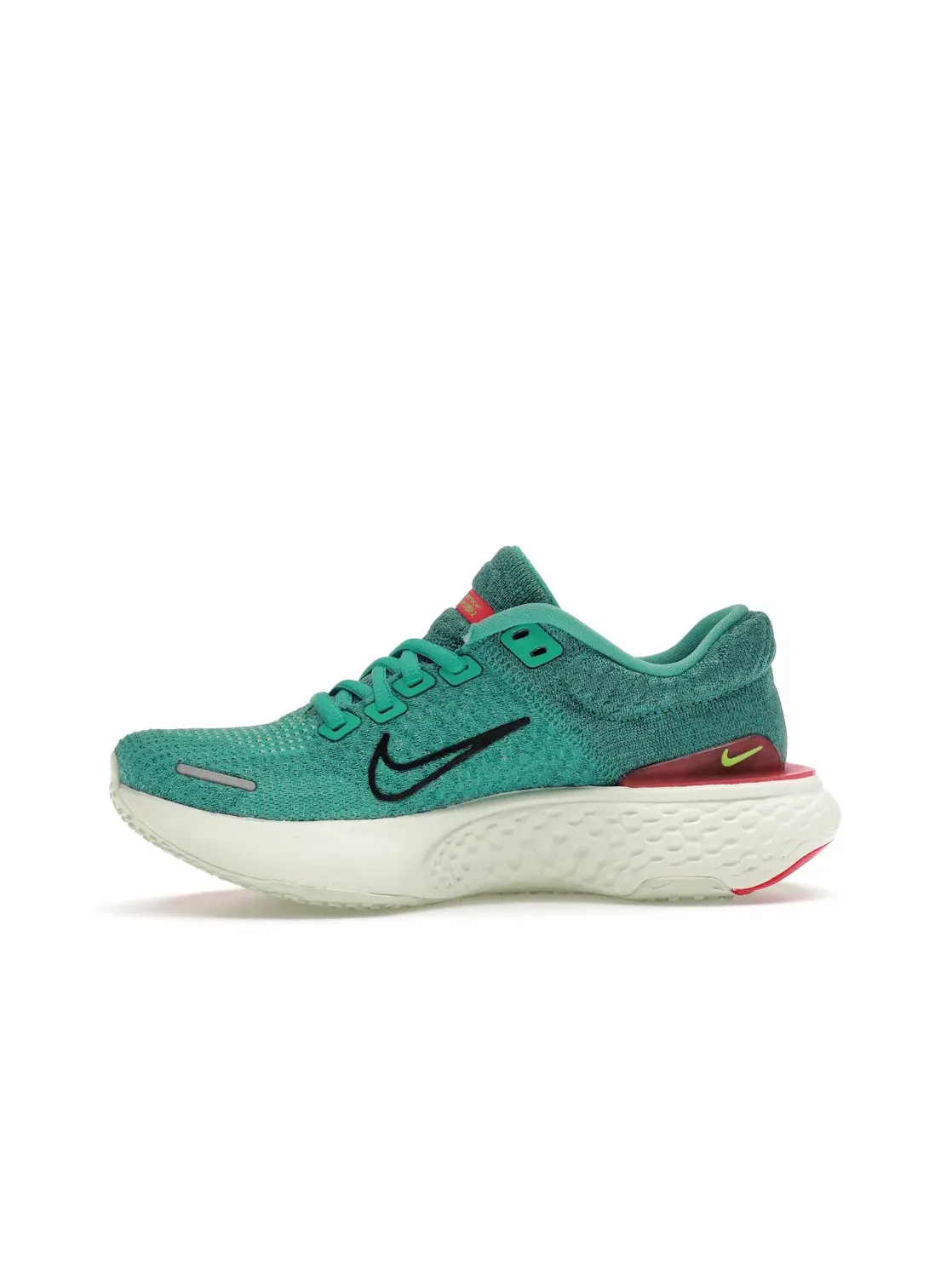Женские кроссовки для бега с амортизацией Nike ZoomX Invincible Run Flyknit 2 — изображение 3 из 4, розовый/зеленый/черный
