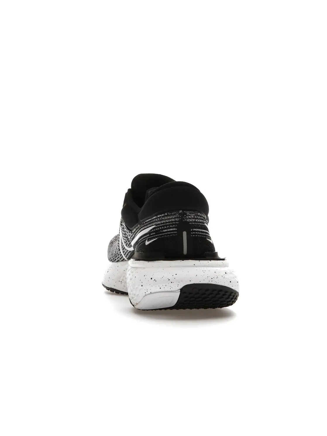 Мужские кроссовки для бега с амортизацией Nike ZoomX Invincible Run Flyknit — изображение 4 из 4, белый/черный/белый