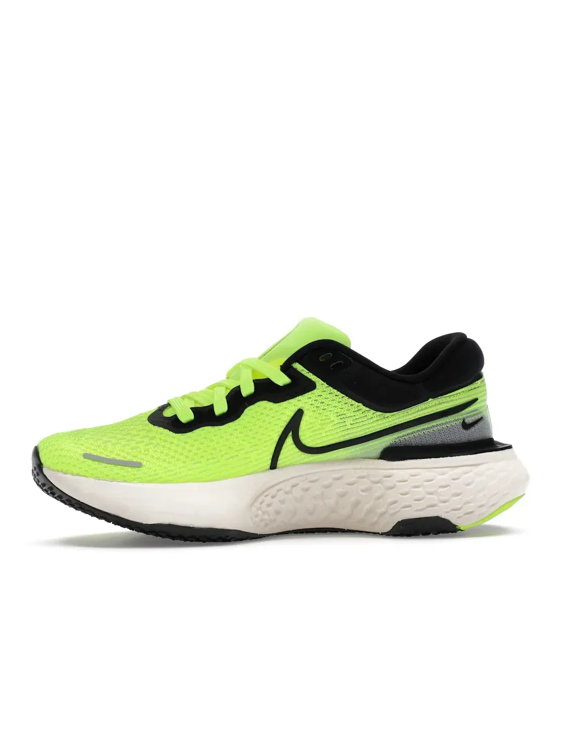 Мужские кроссовки для бега Nike ZoomX Invincible Run Flyknit Nike — изображение 3 из 4, черный
