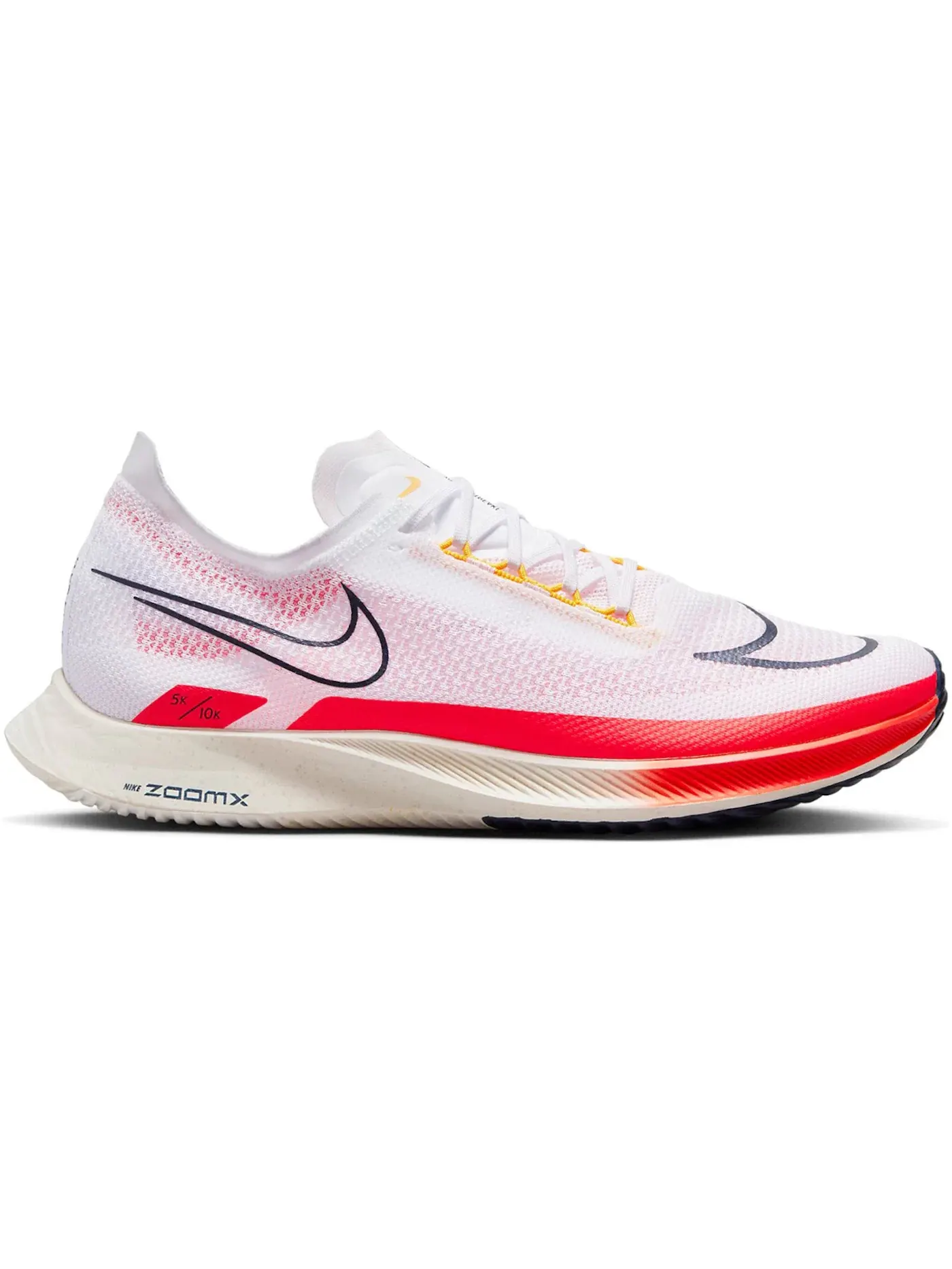 Мужские кроссовки для бега Nike ZoomX Streakfly — изображение 1 из 1, белый//яркий