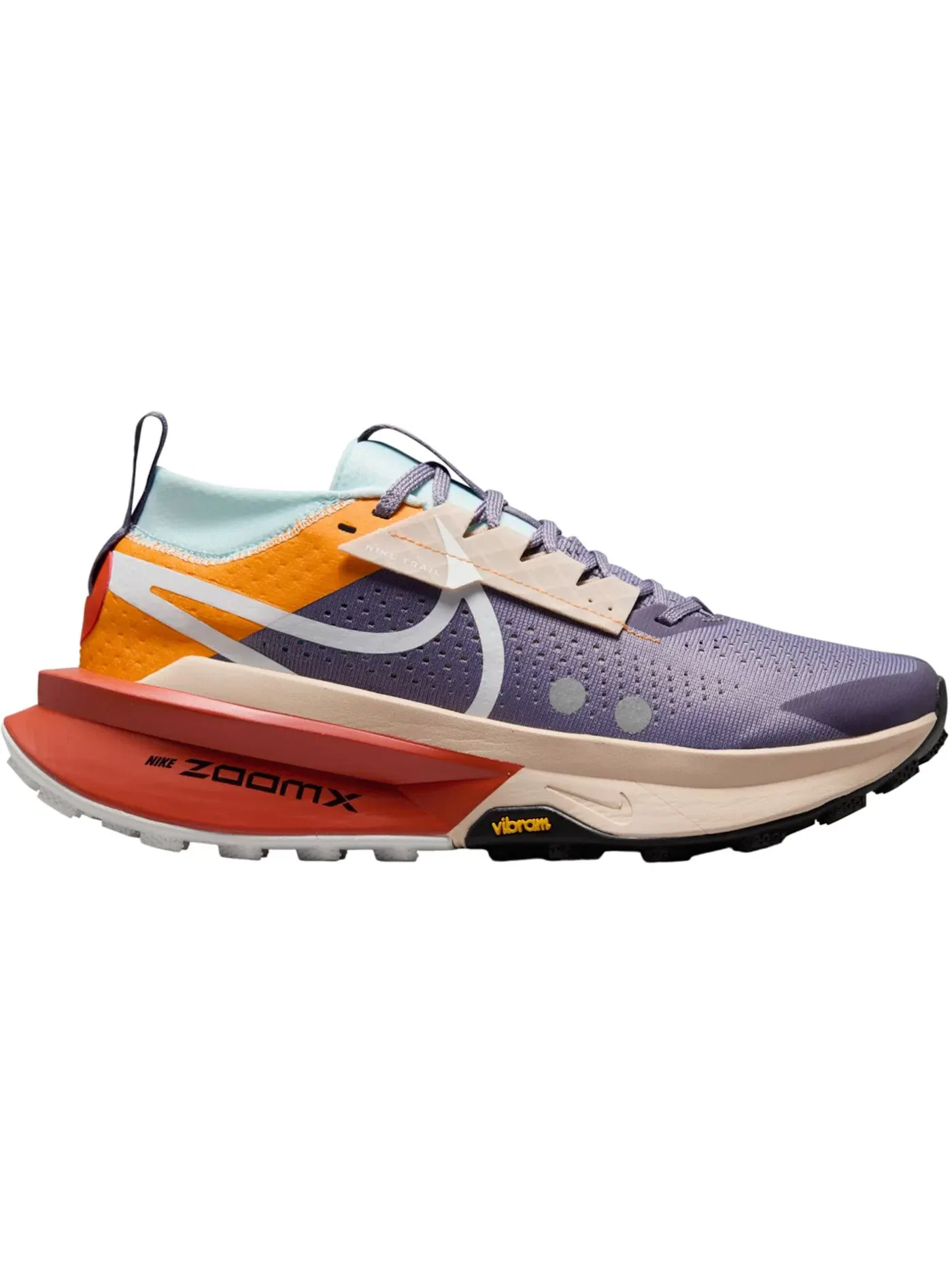 Женские кроссовки Lifestyle Nike ZoomX Zegama Trail — изображение 1 из 1, белый