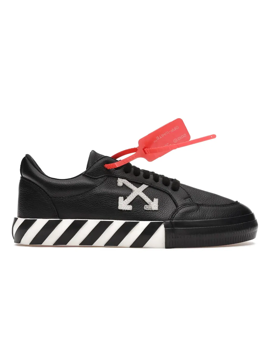 Мужские кроссовки на низкой подошве OFF-WHITE Vulc Low — изображение 1 из 4, черный