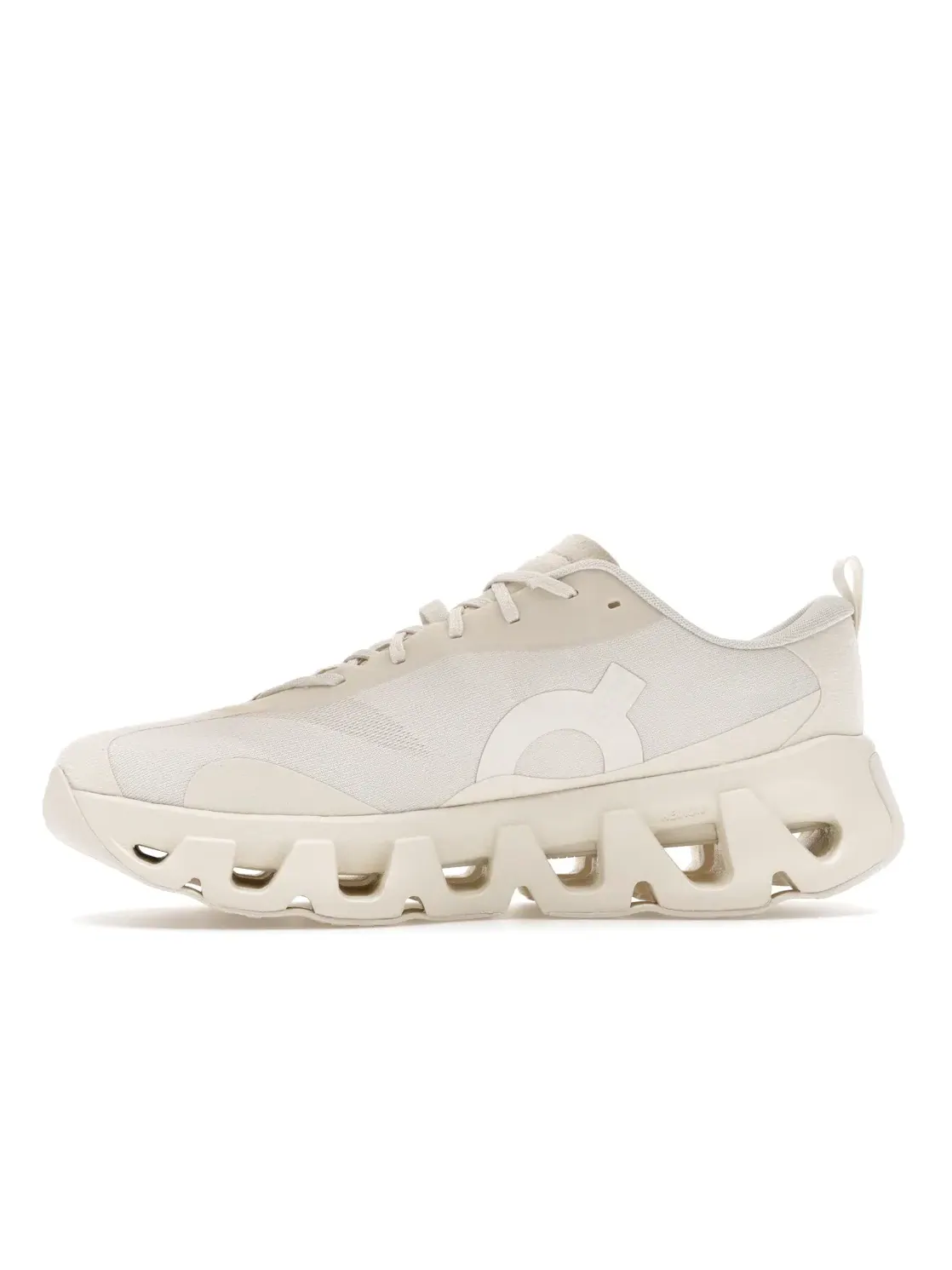 Мужские кроссовки Lifestyle с коллаборацией Kith On Running K-Tech 1, Tofu/Tofu — изображение 3 из 4