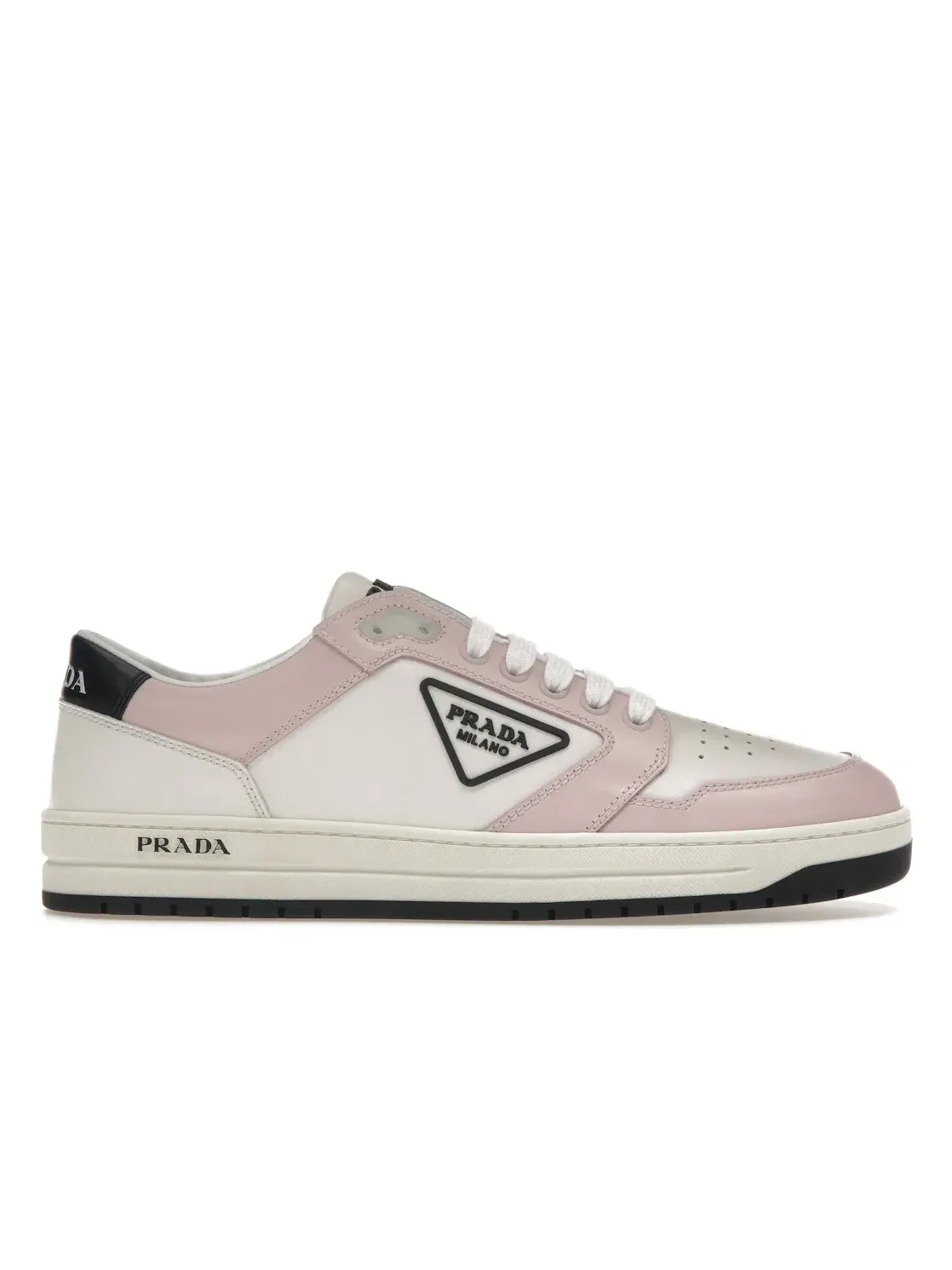 Женские кроссовки из перфорированной кожи Prada District Sneaker Prada — изображение 1 из 4, белый/розовый