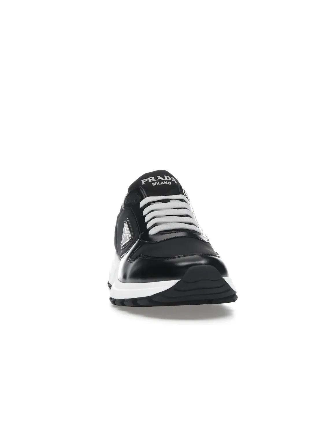 Мужские кроссовки с верхом из переработанного нейлона Prada PRAX 01 Sneakers Prada — изображение 2 из 4, черный/белый