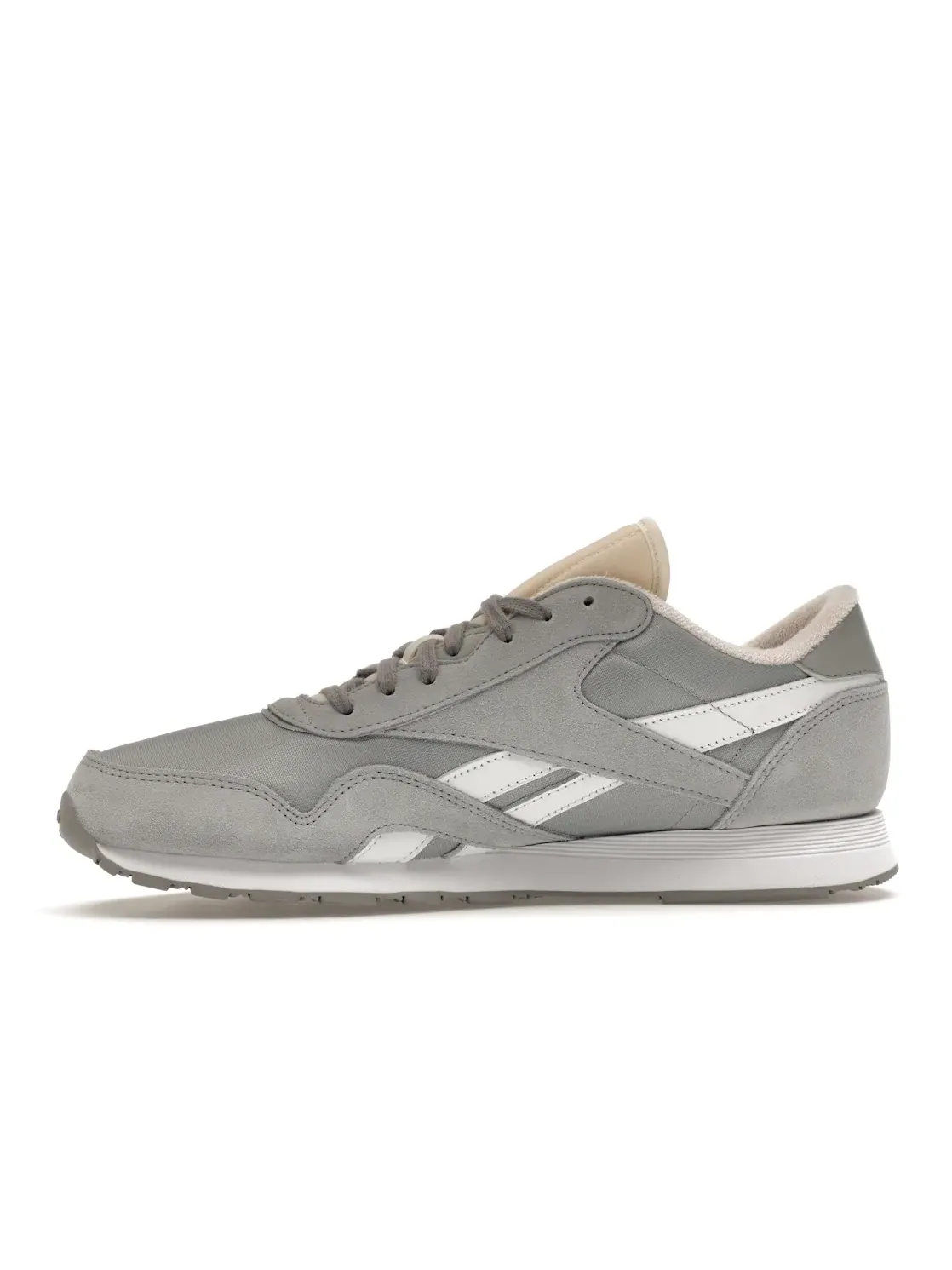 Кроссовки Reebok Classic Nylon, Lifestyle — изображение 3 из 4, серый/белый