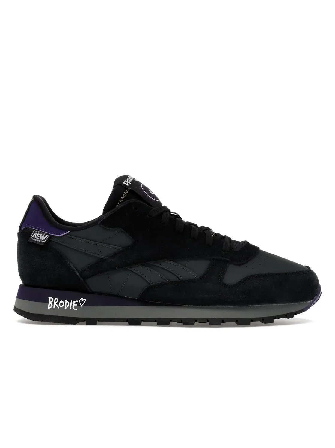 Кроссовки мужские Reebok Classic Leather AEW Brodie Lee, кожаные — изображение 1 из 4, черный фиолетовый