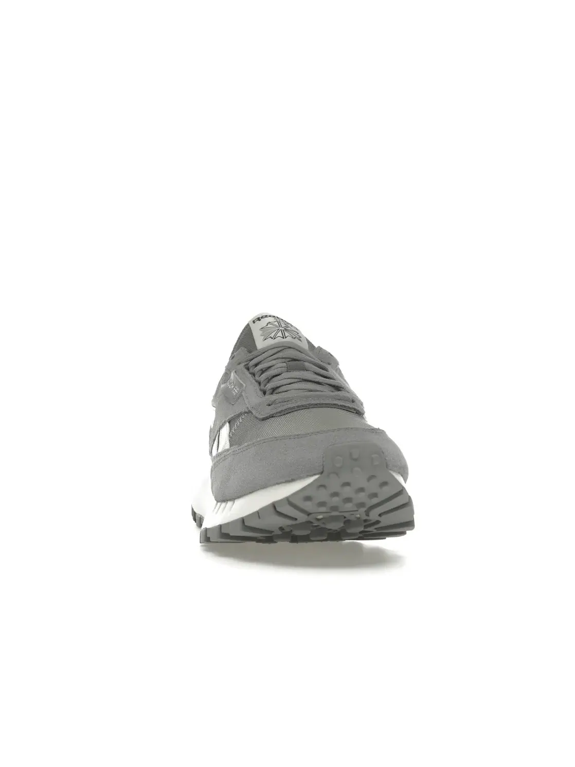 Кроссовки мужские Reebok Classic Leather Legacy, Lifestyle — изображение 2 из 4, серый/серый